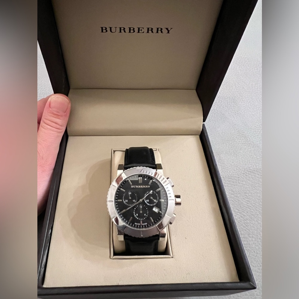 Burberry BU2306 men’s chronograph black and silver watch